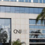 Brazil to review judge pay, propose changes