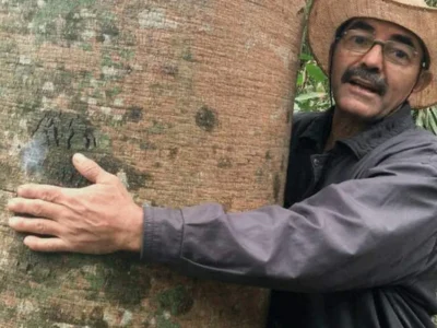 Brazil rancher who saved farm with dikes stars in book