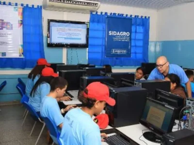 Brazil Adds Computer Classes to Curriculum to Fight Disinformation
