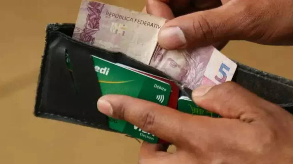 Brazil Uncovers $5.1B in Forgotten Bank Funds for Citizens to Claim